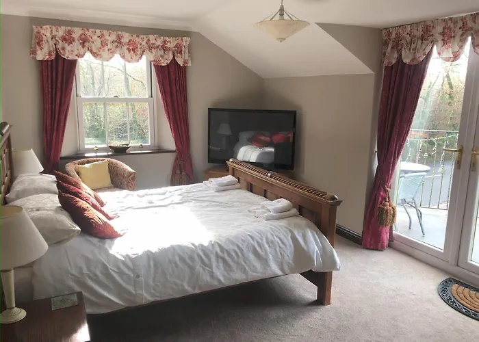The Bickford Arms Inn